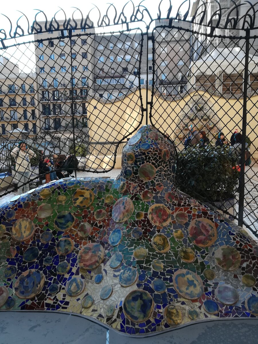 Задний двор и фонтанчик