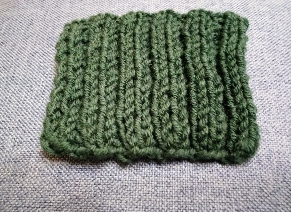 Резинка из кос, левая сторона