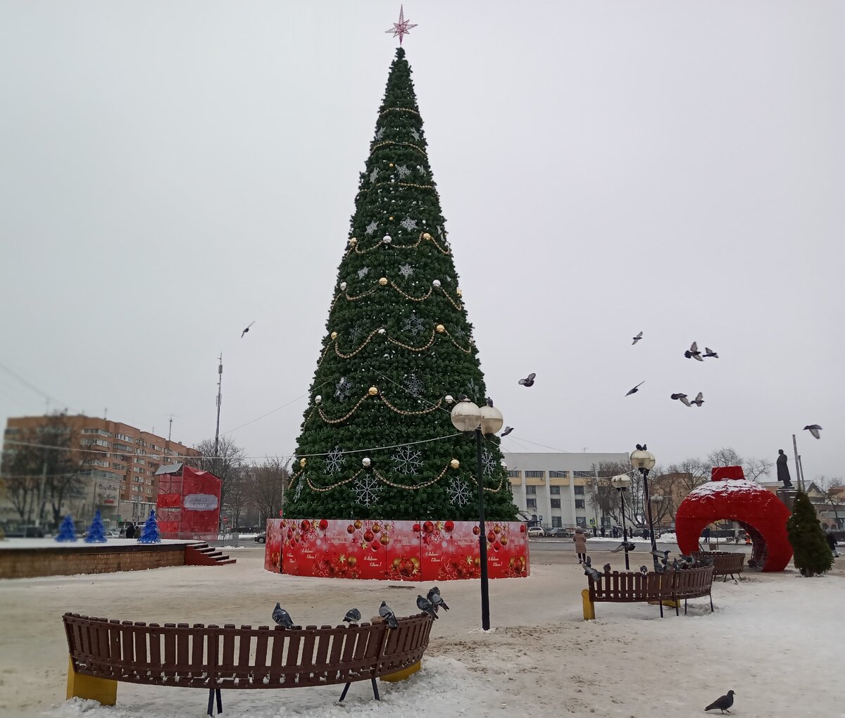 Россия. Московская область. Подольск. Сквер Поколений