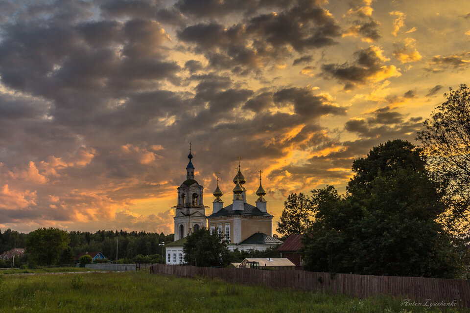 Сельский храм