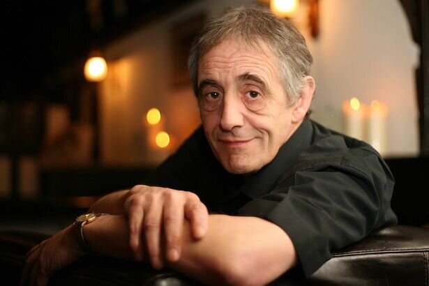 Кен Тести                                                                                                         https://www.cheshire-live.co.uk/news/chester-cheshire-news/meet-chester-promoter-who-launched-15316897