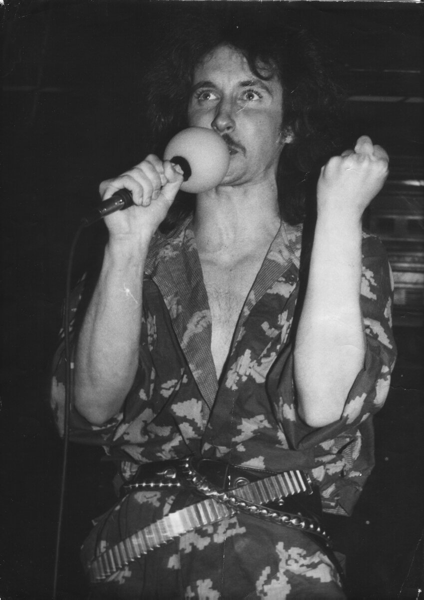 Алексей Булгаков, лидер группы "Легион"