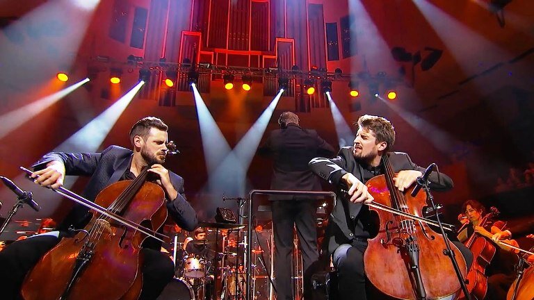 Дуэт 2CELLOS