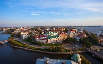 В городе Выборг Ленинградской области работают промышленные, туристические, и другие предприятия малого и среднего бизнеса