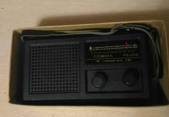 Приемник в коробке