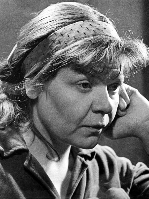 Новелла Матвеева 