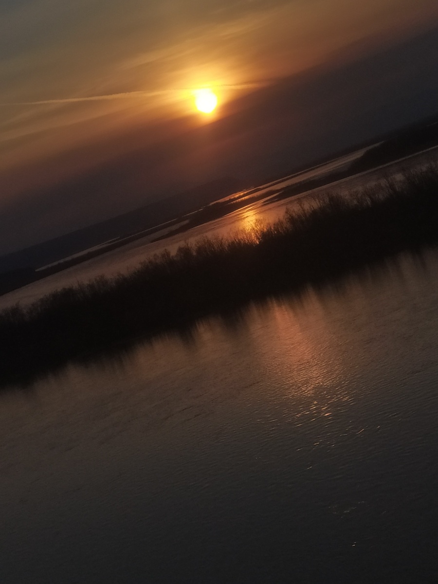 Закат очень красивый. 