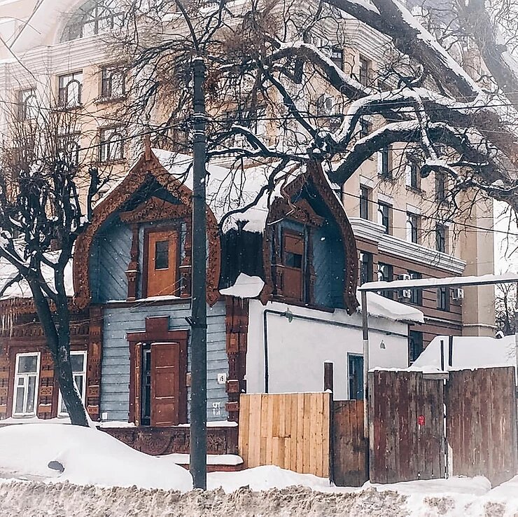 ул. Салтыкова-Щедрина 19
