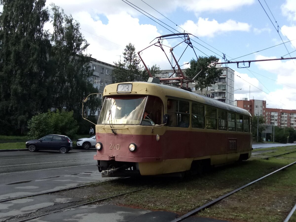 Трамвай 23 маршрута на улицах Екатеринбурга