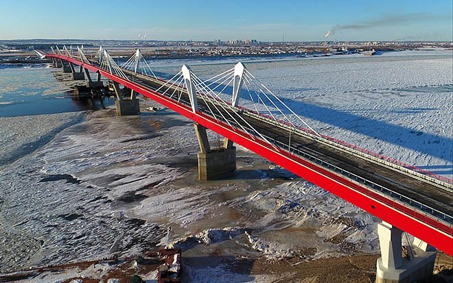 Автомобильный мост через Амур между Благовещенском и Хэйхэ