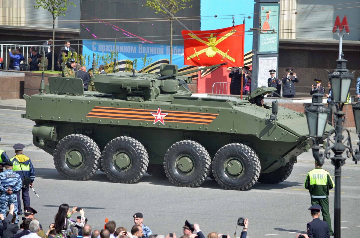 «Бумеранг» на Параде Победы 2015 года. Авторское фото.