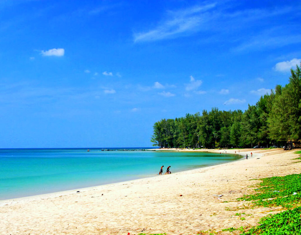 Наянг пляж Пхукет. Пляж най Йанг. Naiyang Beach пляж.