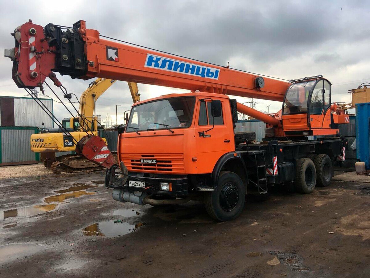 Услуги автокрана 25 тонн в Москве