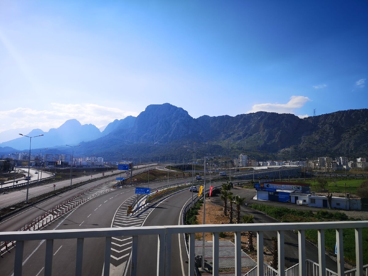 Горы в Коньяалты