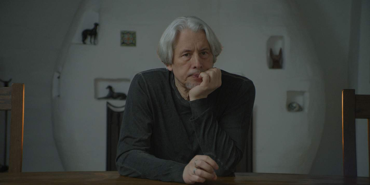 Кадр из фильма «Сорокин трип» (2019)