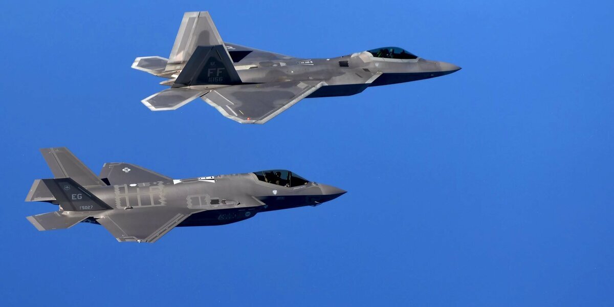 F-22 и F-35 (Яндекс картинки)