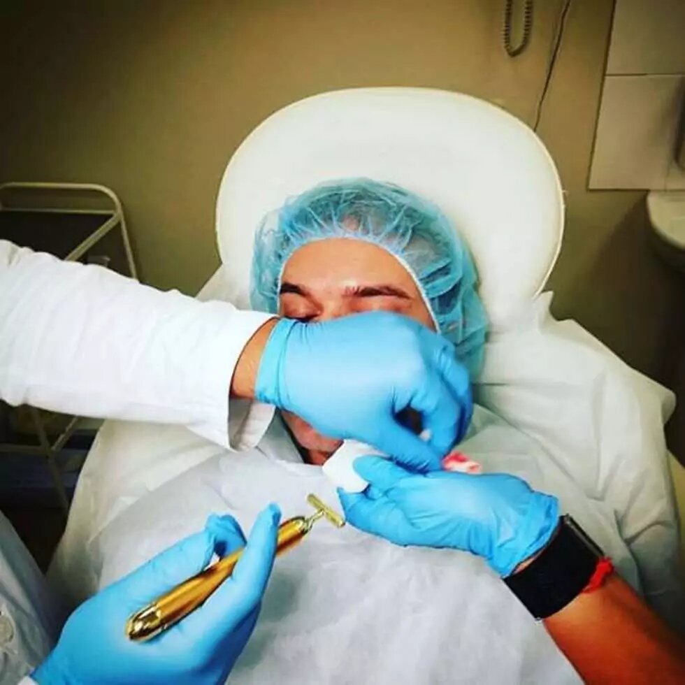 Гоген Солнцев на операции