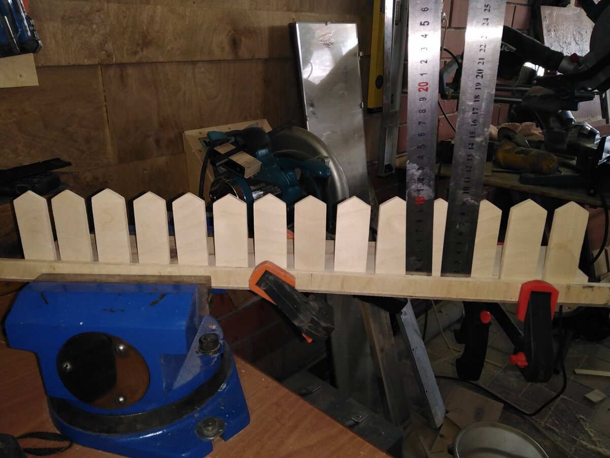 напилил и склеил детали.Личное фото.