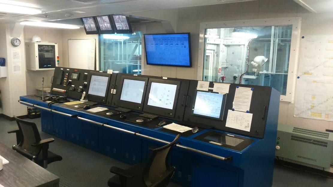 Центральный Пост Управления (ЦПУ) машинного отделение 