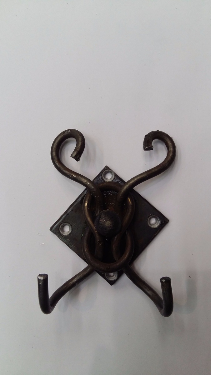 Вот такой получился крючёк!!!