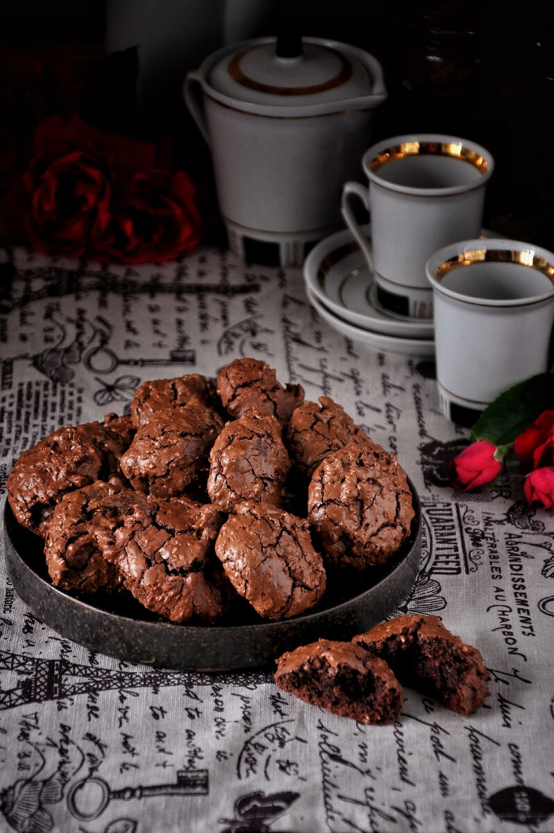 Это печенья с "Российским" горьким шоколадом