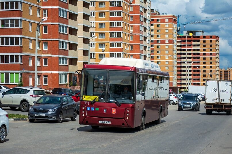 Единственный человеческий транспорт в Левобережном