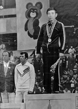 Самый молодой советский борец-классик, ставший олимпийским чемпионом, а затем осужденный на три года общего режима