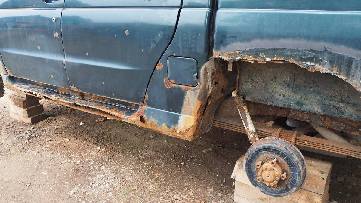 УАЗ 469 и УАЗ Патриот: ремонт кузова своими руками