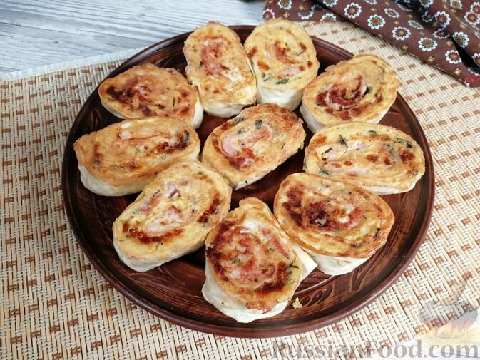 Картофель в фольге с ветчиной, сыром и чесноком, рецепт с фото — manikyrsha.ru