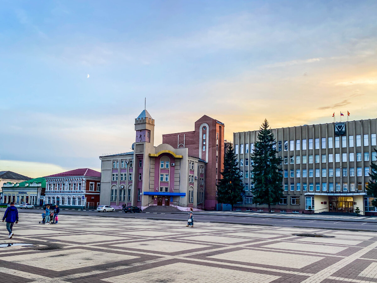 Погода на завтра борисоглебск воронежская область. Борисоглебск Главная улица свободы фото.