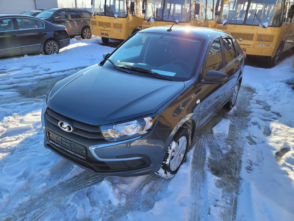 Лада Гранта. Фото drive2.ru