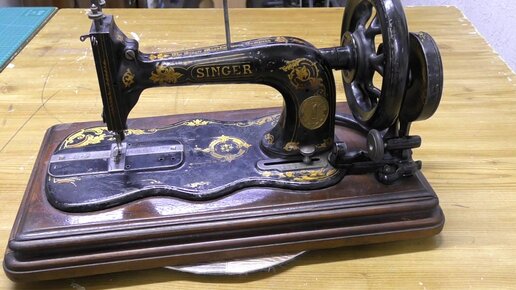 Старинная швейная машинка SINGER 12K. Обзор.