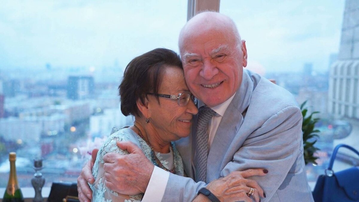 Когда люди вместе больше 50 лет, уже трудно различить, где заканчивается один и начинается другой. Фото из открытых источников.