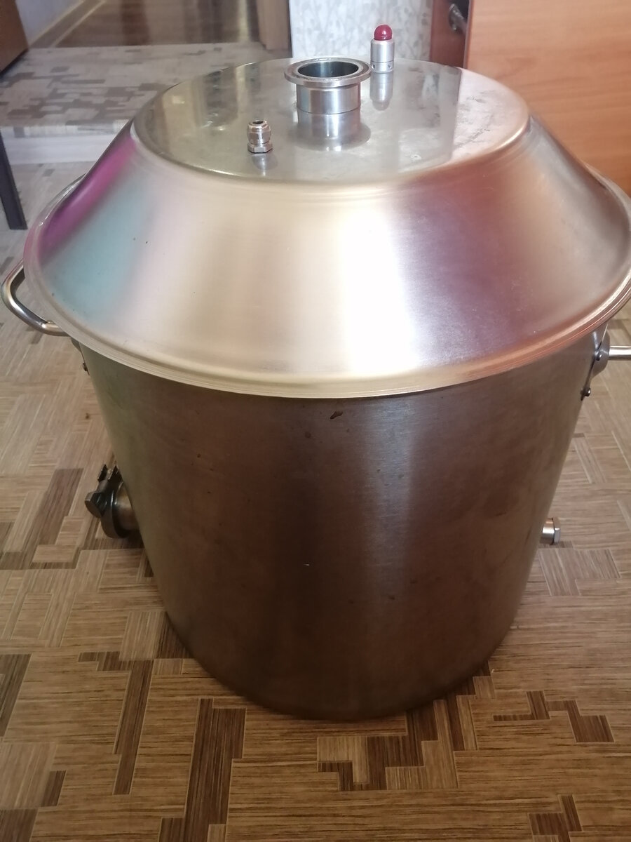 Прошу прощение что бак мягко говоря не свежий, он в работе, так что извиняйте