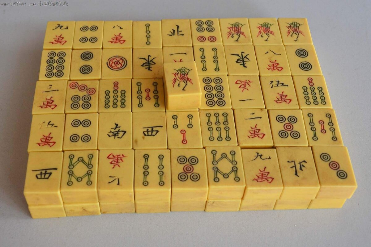 Игра вэйци китайская. Тай (народ). Китайские настольные игры. 9 коргоол. Сыграть в азии.