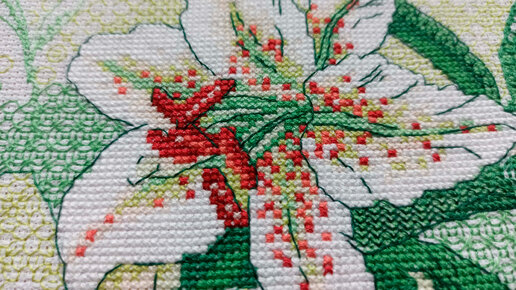 Комментарии к схеме вышивки «белые лилии» (№1260494)