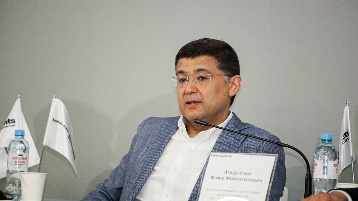     Сменить его может Ирина Абрамова.