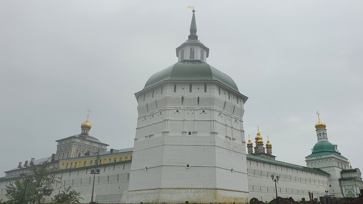 Лавра 