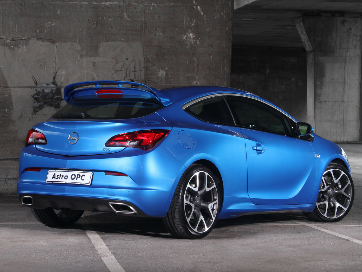 Opel Astra j OPC girls