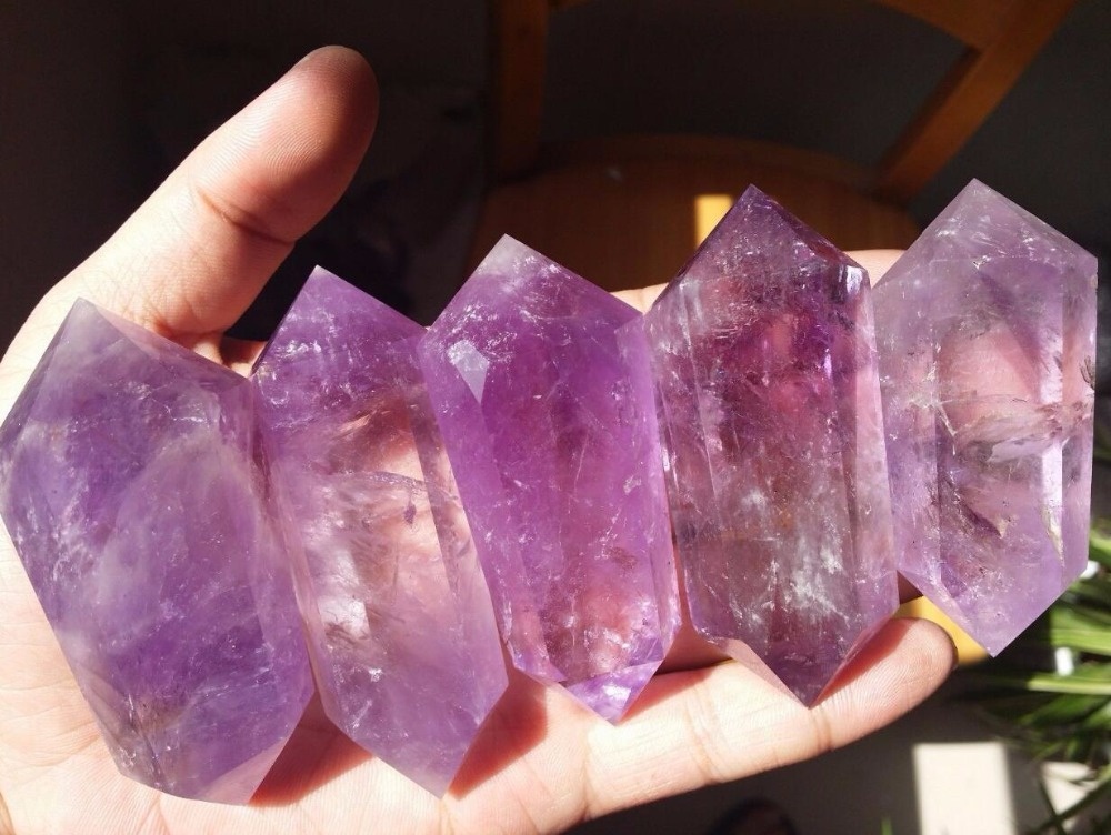 Двухвершинные кристаллы. Источник: Яндекс Картинки