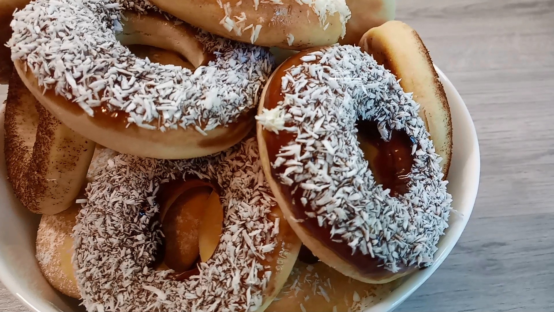Классические пончики американские