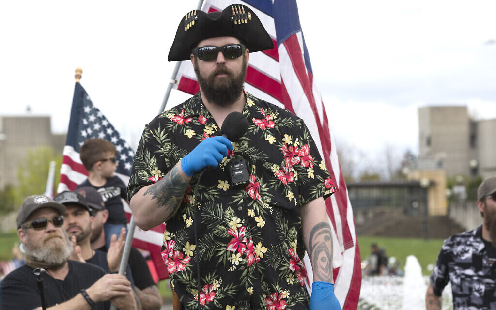 Вот они какие. Красавцы.