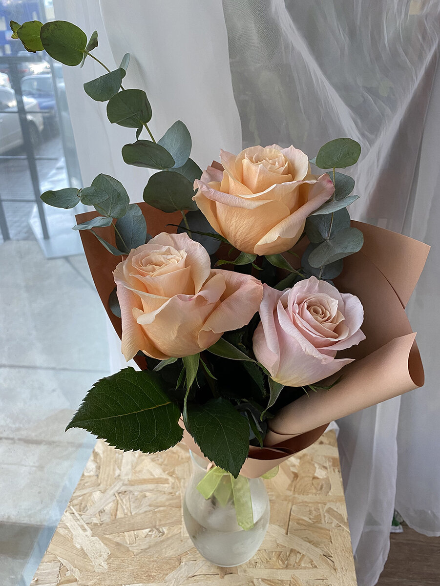 Примеры наших букетов, которые подойдут для первого свидания