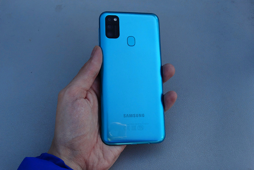 Галакси м 21. Samsung m21. Самсунг галакси м21 синий. Samsung mi 21. Самсунг м21 голубой.