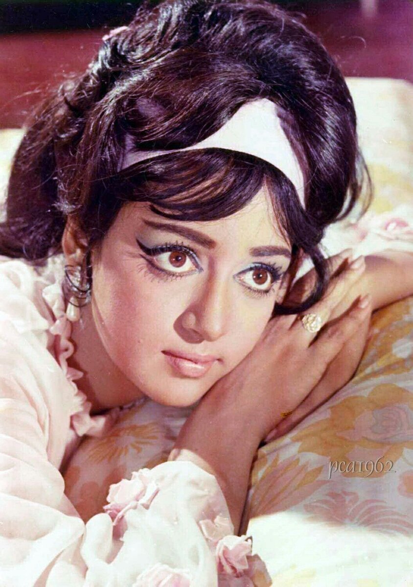 Причёски от 1960 до 1990 годов на индийских актрисах. | Танюшка Любимая |  Дзен