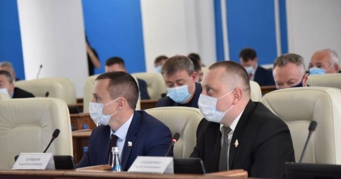 Пленарное заседание заксобрания Севастополя. Фото: sevzakon.ru