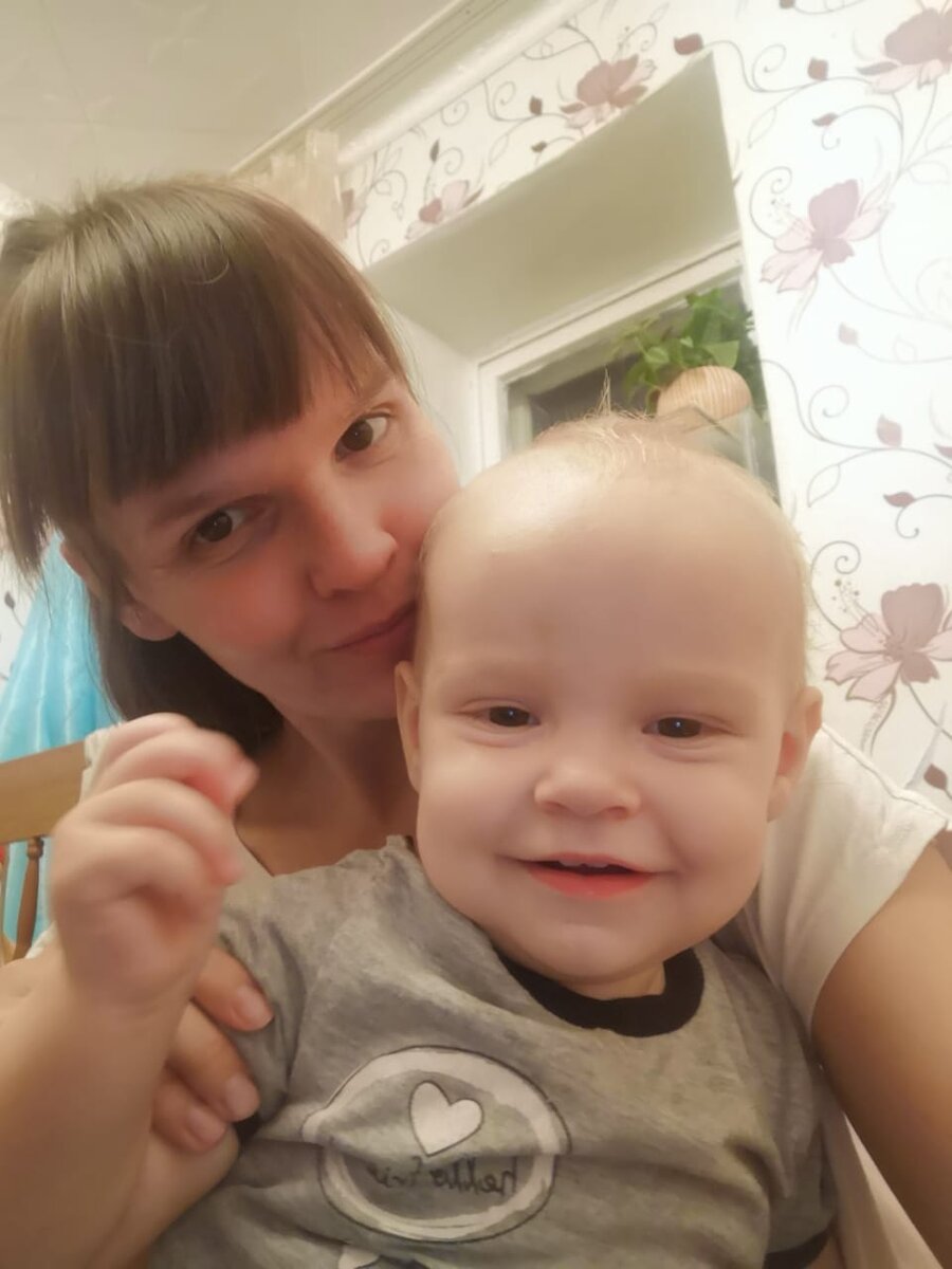 Это самый младший и любопытный помощник 