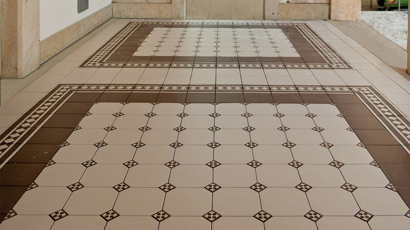 Плитка для пола ПВХ в интерьере — идеальный выбор! 