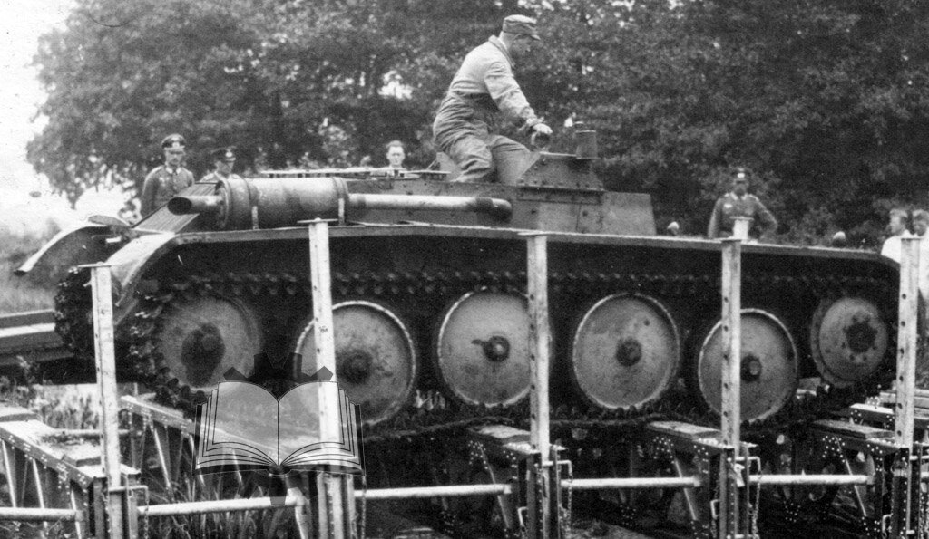 Одна из тестовых машин, на которых обкатывалась ходовая часть будущего La.S.138.