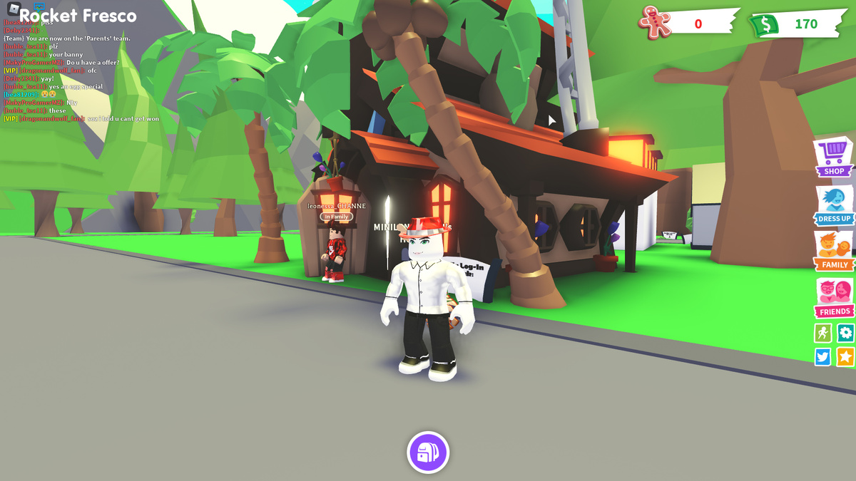 Фото из плейса.